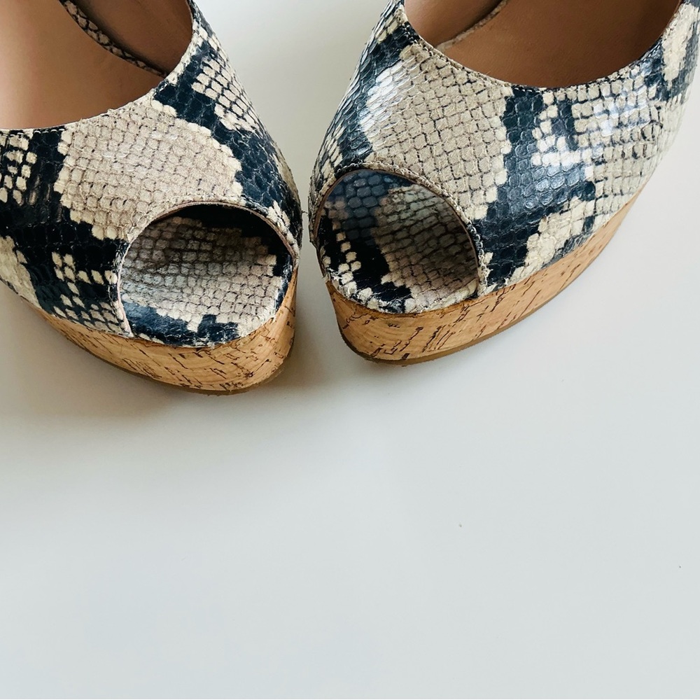 Stuart Weitzman Slingbacks Sz 9.5 - Picture 3 of 12